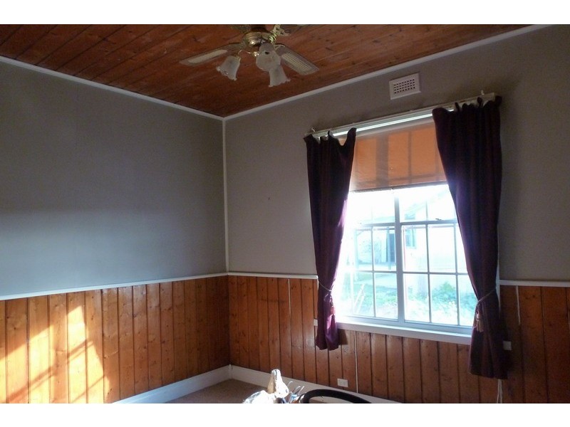 17 Elizabeth Street, Ararat VIC 3377