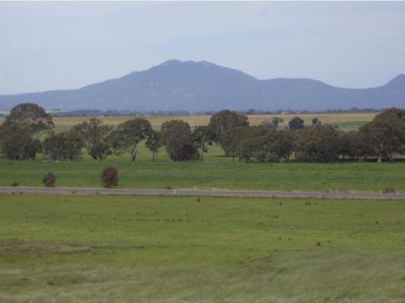 - Mast Road, Ararat VIC 3377