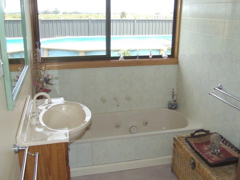 129 Muirhead Road, Willaura VIC 3379