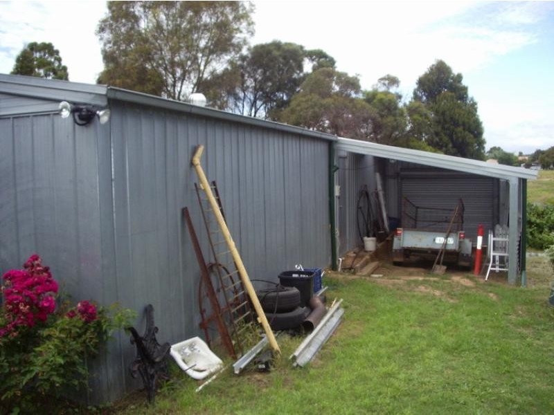 38 Mc Gibbony Street, Ararat VIC 3377