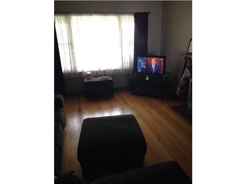 7 Queens Avenue, Ararat VIC 3377