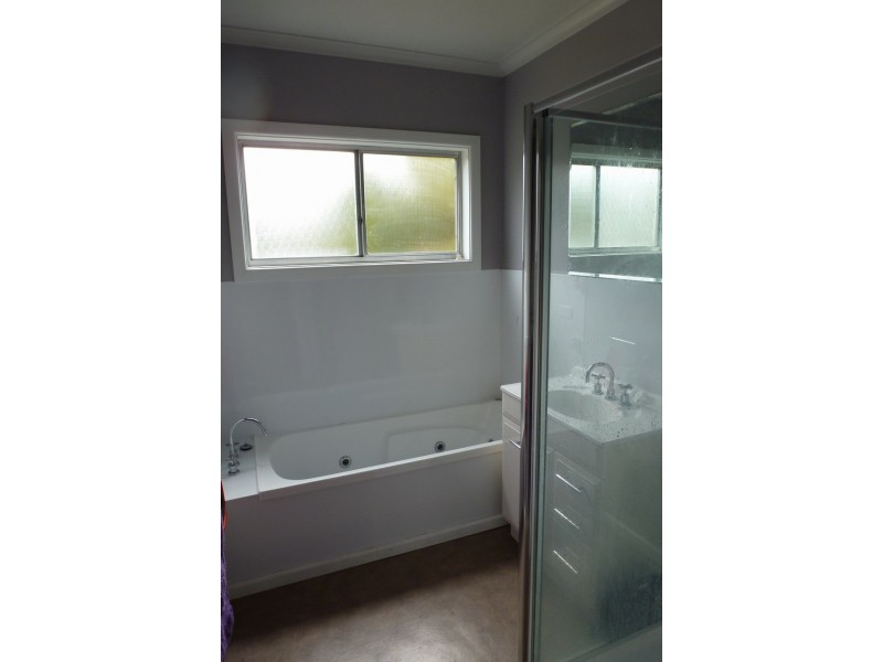 27 Ferguson Road, Ararat VIC 3377