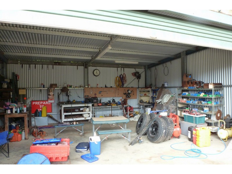 27 Ferguson Road, Ararat VIC 3377