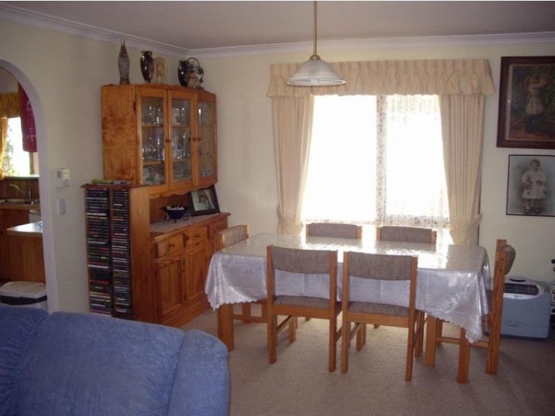 21 Henderson St, Ararat VIC 3377