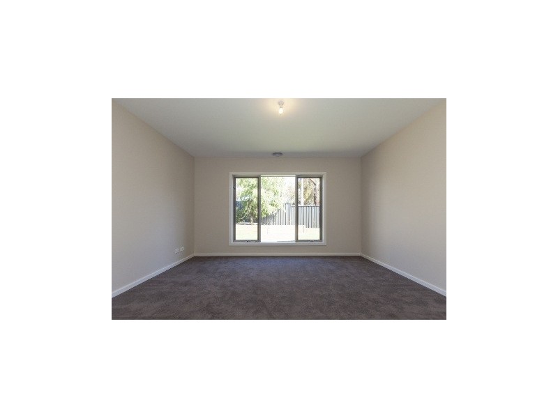 83 Banfield St, Ararat VIC 3377