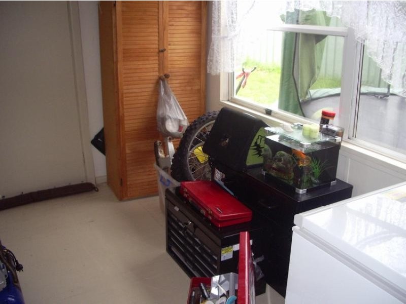 4 Churchill Av, Ararat VIC 3377