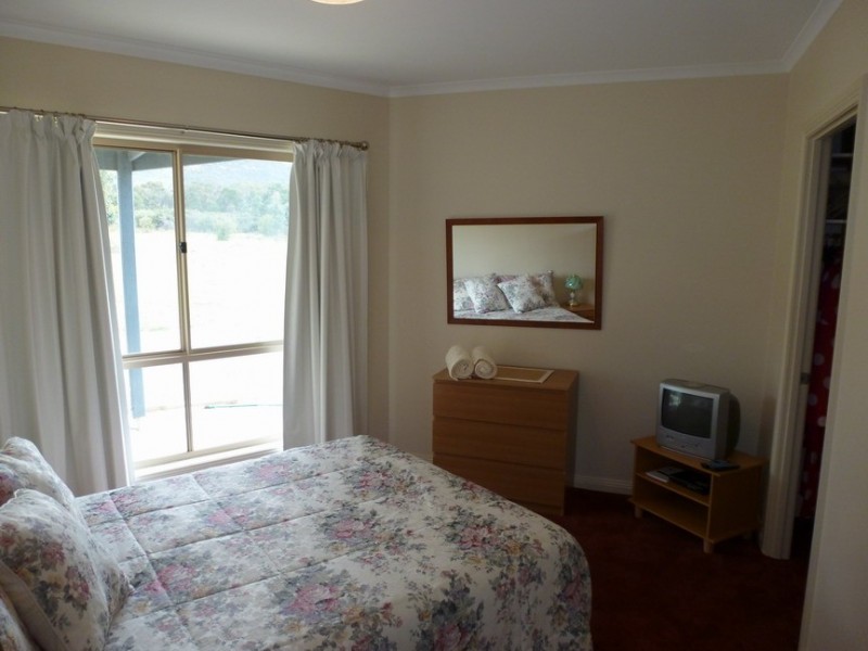 57 Bomjinna Court, Pomonal VIC 3381