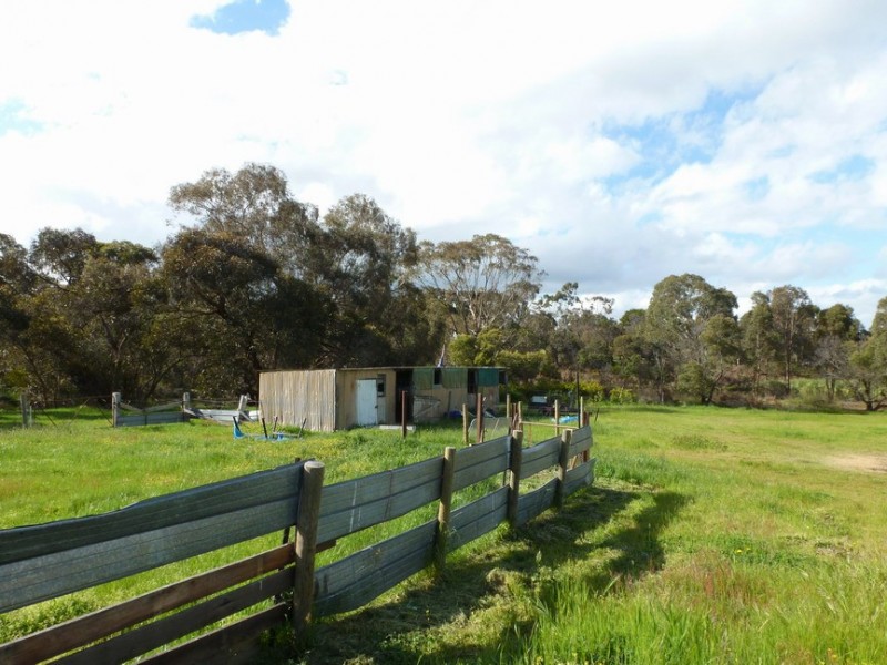 124 Picnic Road, Ararat VIC 3377