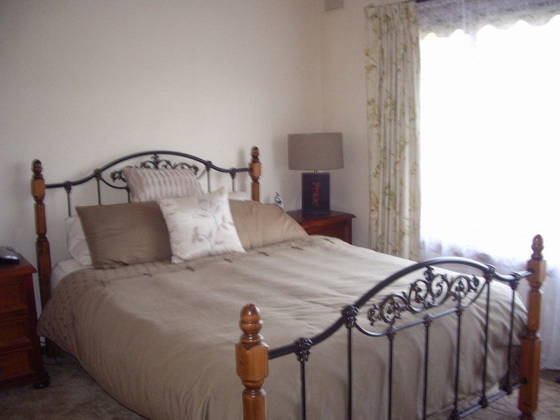 15 Hakea Street, Ararat VIC 3377