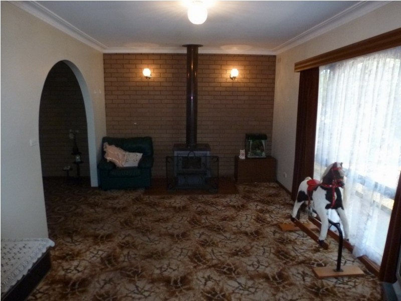 64 Tatyoon Road, Ararat VIC 3377