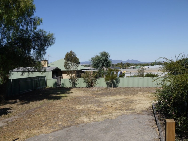 3 Port Fairy Road, Ararat VIC 3377