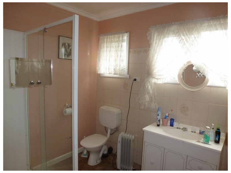 14 Lambert Street, Ararat VIC 3377