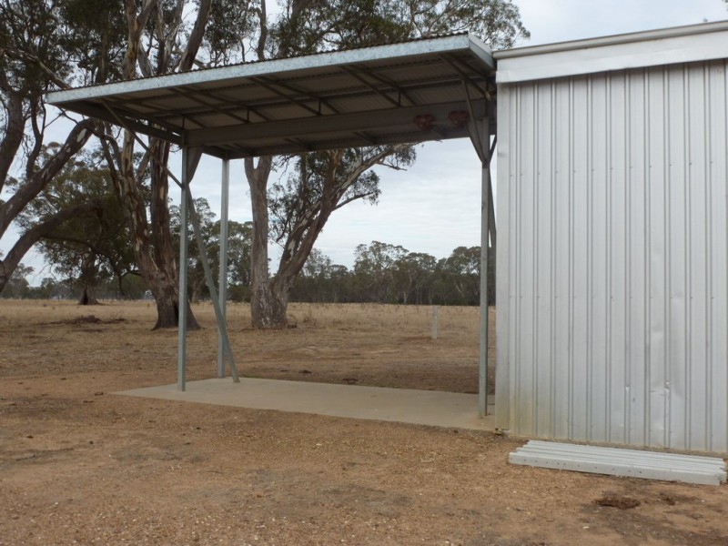 969 Dunkeld-Moyston Road, Moyston VIC 3377