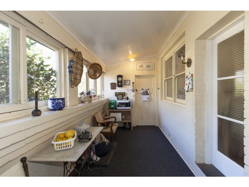 900 Helendoite Road, Tatyoon VIC 3378