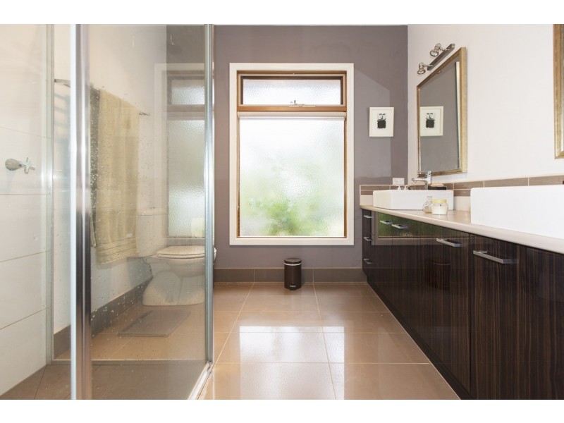 197 Mt Cole Road, Warrak VIC 3377