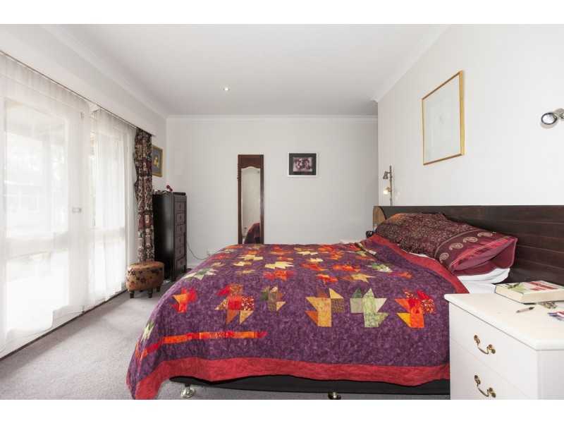 197 Mt Cole Road, Warrak VIC 3377