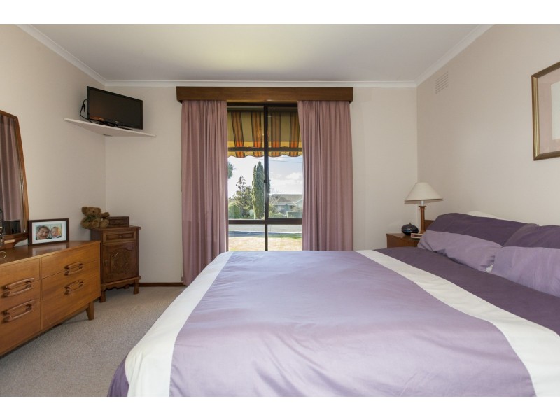 67 Banfield Street, Ararat VIC 3377