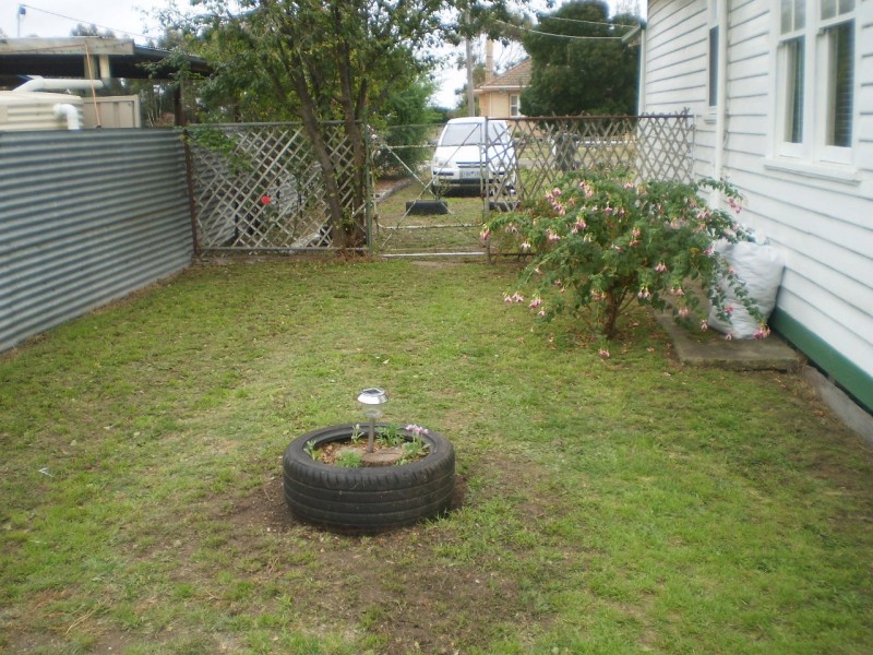 11 Ayrey Street, Willaura VIC 3379