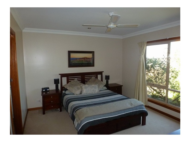 24 Truscott Street, Ararat VIC 3377