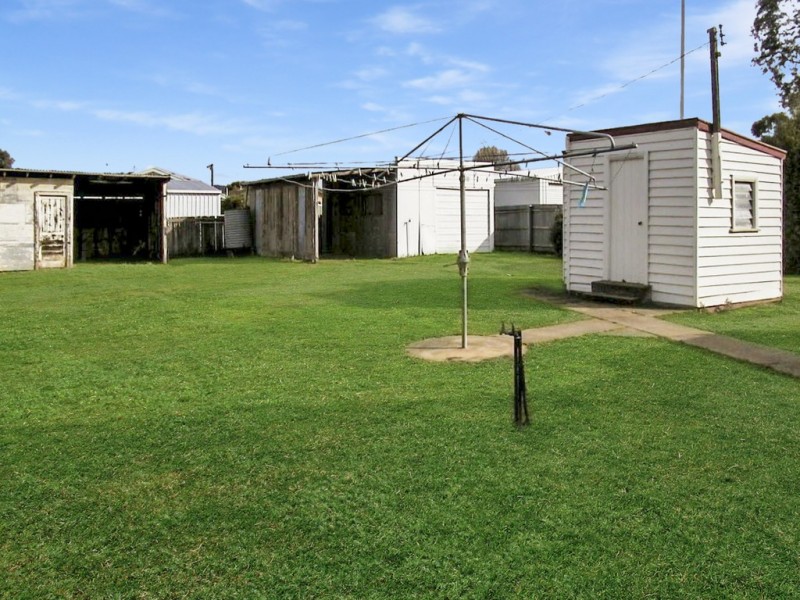 19 Blake Street, Ararat VIC 3377