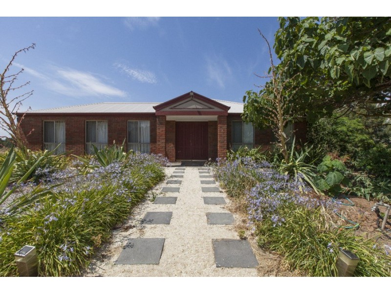 4 Wise Street, Elmhurst VIC 3469