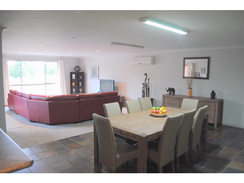 4 Wise Street, Elmhurst VIC 3469