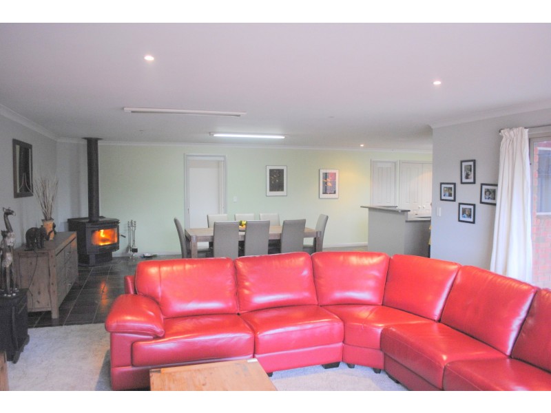 4 Wise Street, Elmhurst VIC 3469