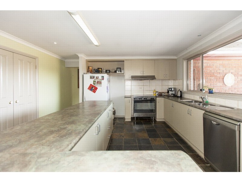 4 Wise Street, Elmhurst VIC 3469