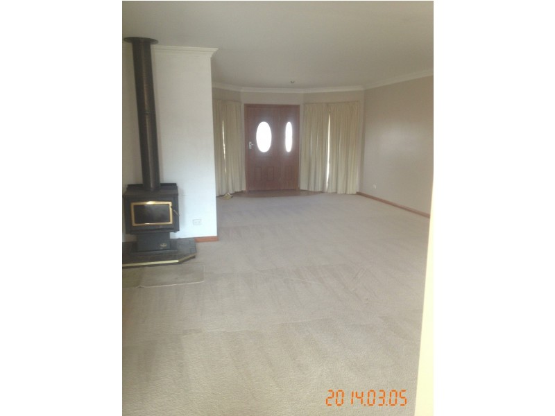 24 Truscott Street, Ararat VIC 3377