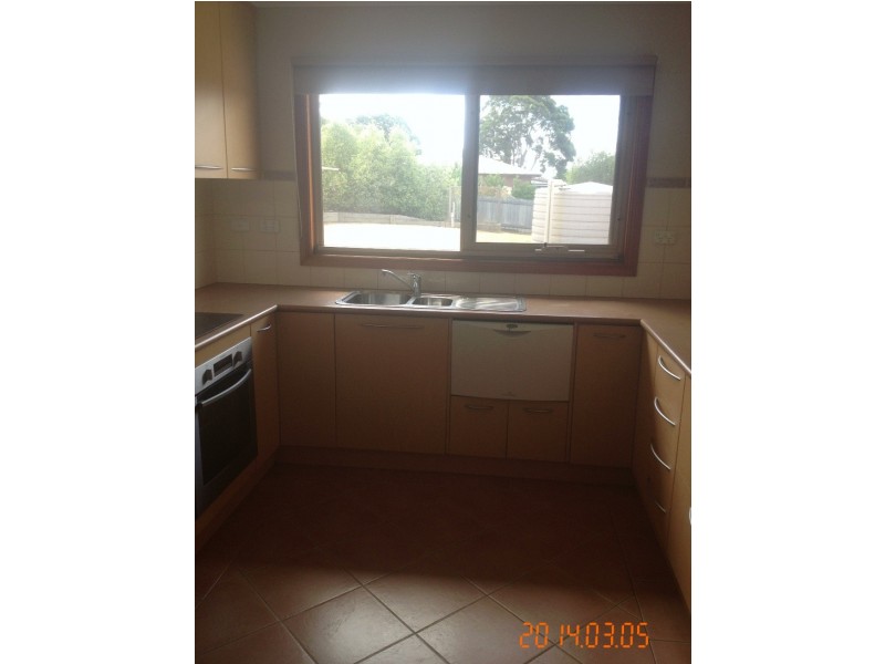 24 Truscott Street, Ararat VIC 3377