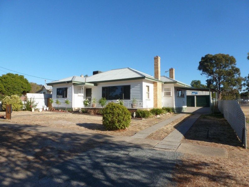 5 Benbow Street, Ararat VIC 3377