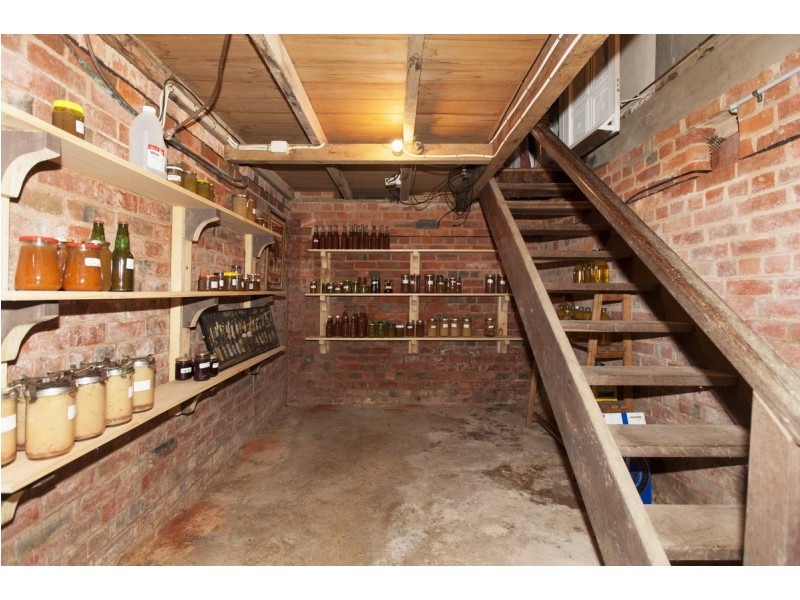 19 Forestry Rd, Landsborough VIC 3384