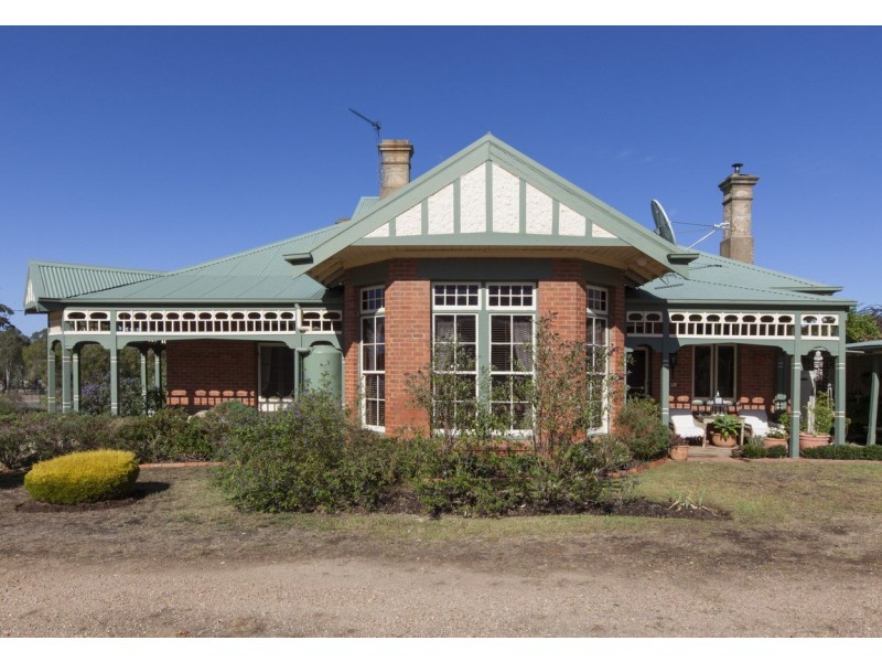 19 Forestry Rd, Landsborough VIC 3384