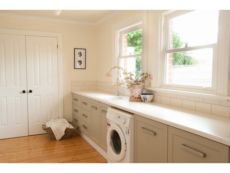 54 Churchill Avenue, Ararat VIC 3377