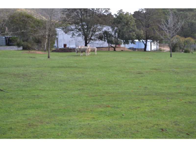 102 Picnic Road, Ararat VIC 3377