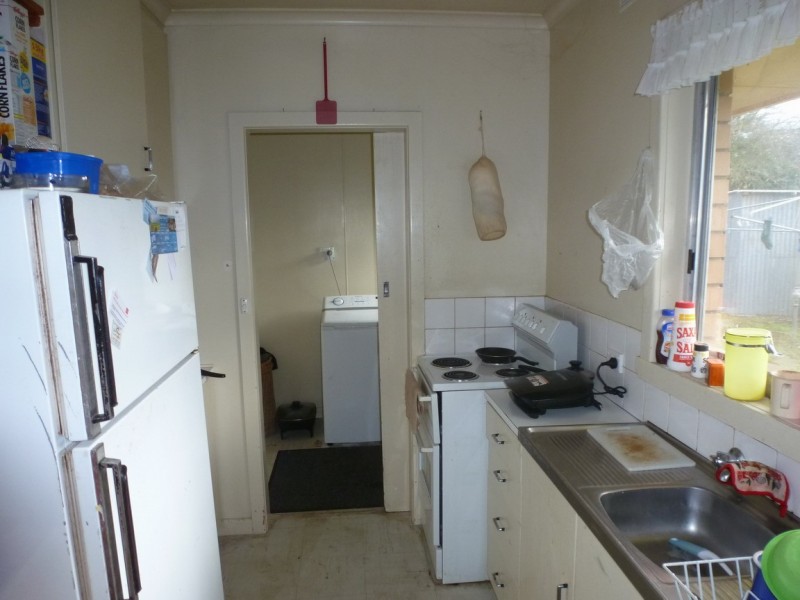 131 Montgomery Street, Lake Bolac VIC 3351