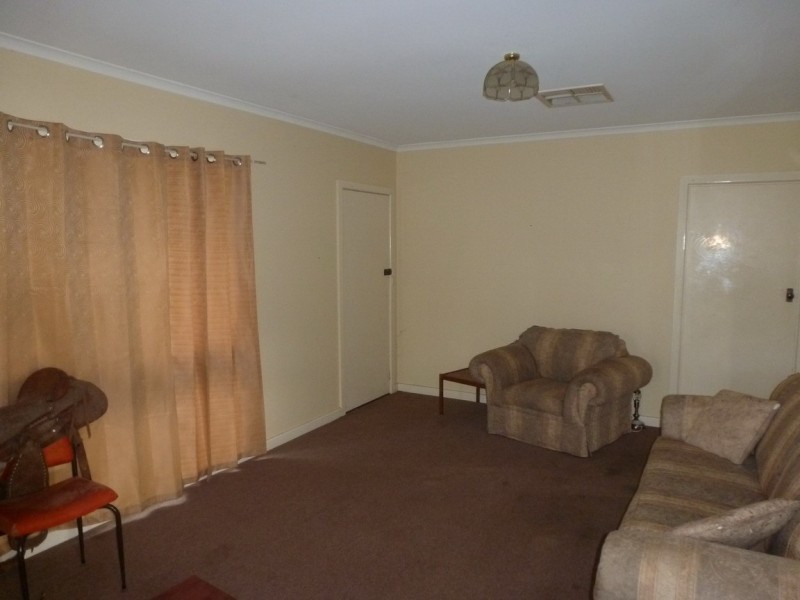 131 Montgomery Street, Lake Bolac VIC 3351