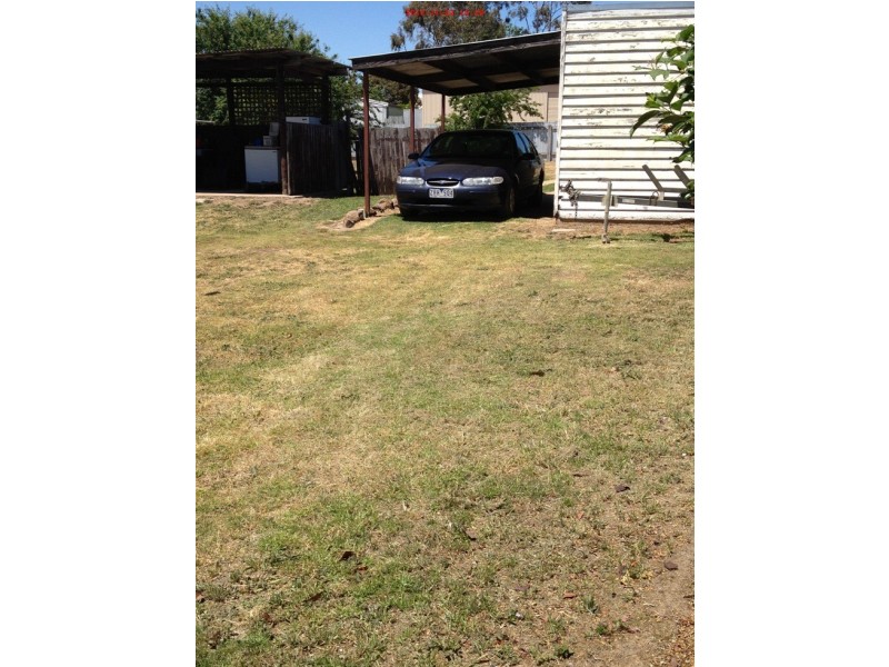 24 McGibbony Street, Ararat VIC 3377