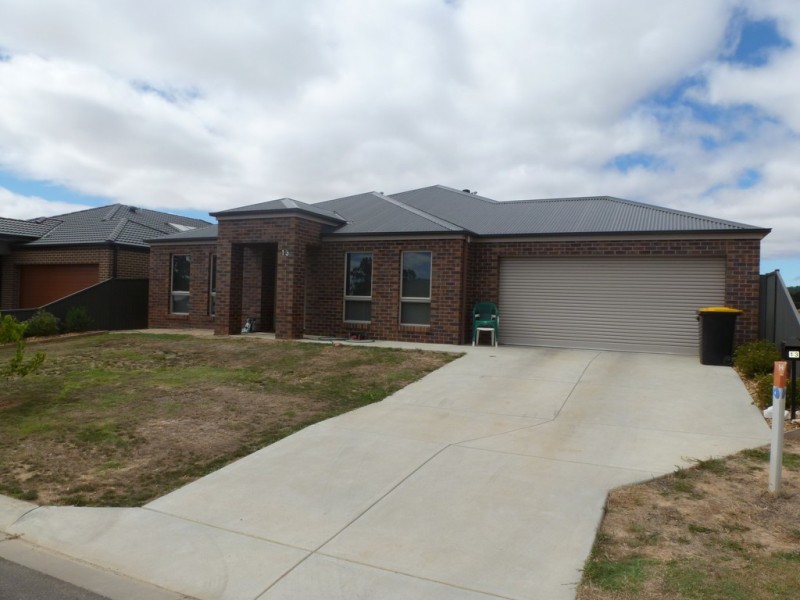 13 Domain Circuit, Ararat VIC 3377