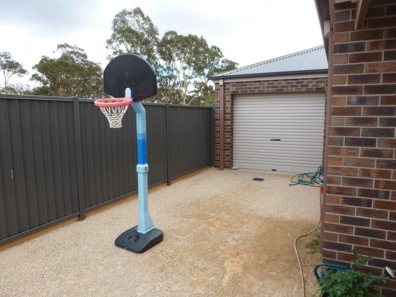 13 Domain Circuit, Ararat VIC 3377