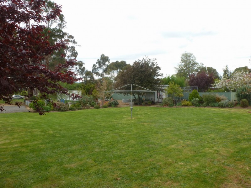 47 Churchill Avenue, Ararat VIC 3377