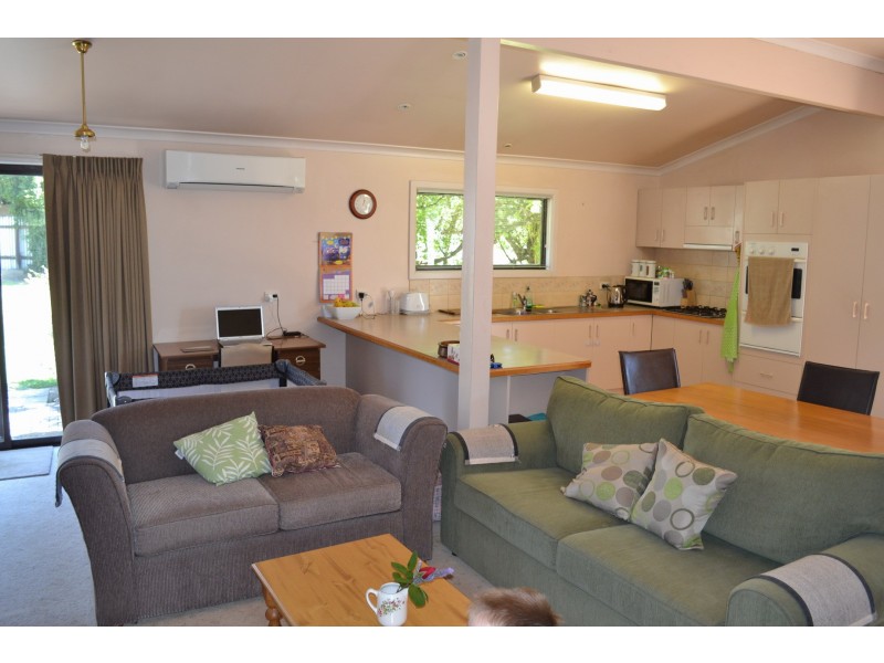 75 View Point Street, Ararat VIC 3377