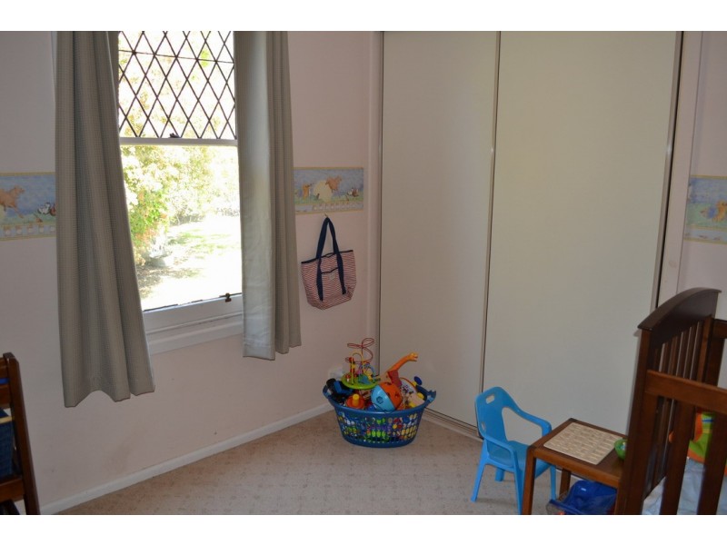 75 View Point Street, Ararat VIC 3377