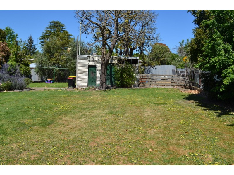 75 View Point Street, Ararat VIC 3377