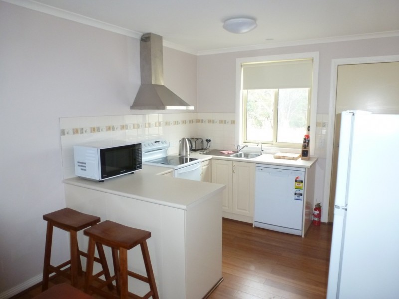 9 Black Boy Road, Buangor VIC 3375