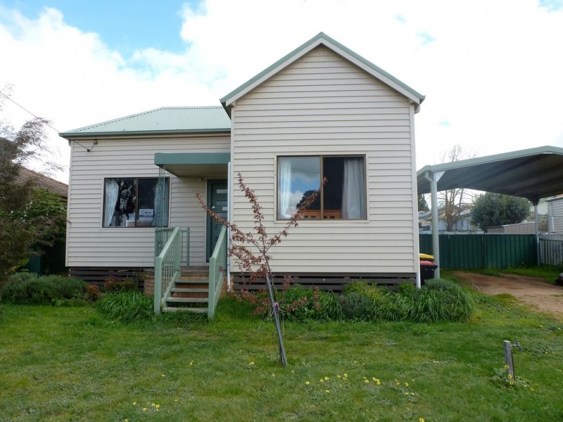 43 George Road, Ararat VIC 3377