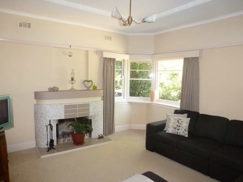 8 Vincent Street, Ararat VIC 3377