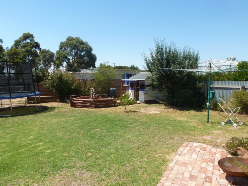 8 Vincent Street, Ararat VIC 3377