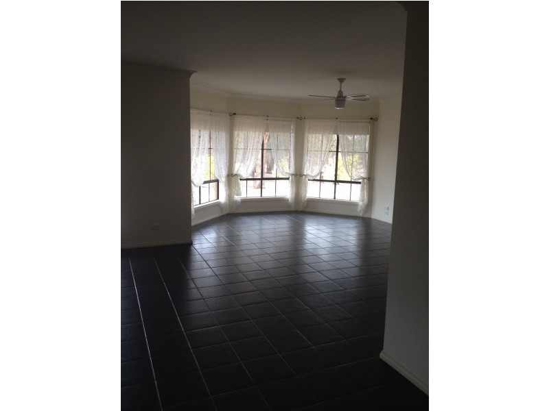 124 Petticoat Gully Road, Armstrong VIC 3377