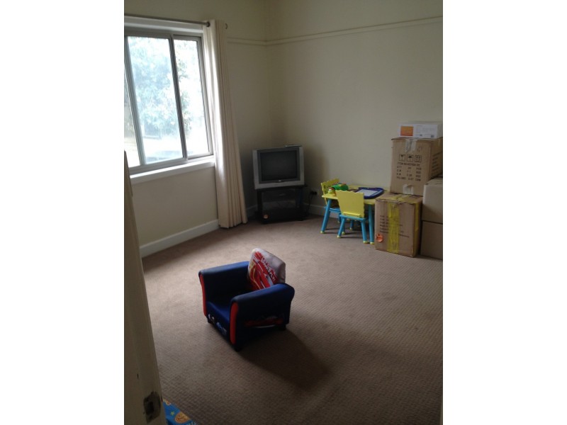 10 Henderson Street, Ararat VIC 3377